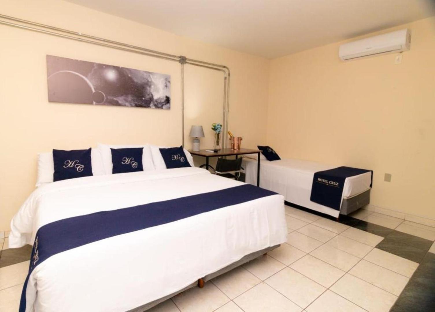 Cruz Hotel Divinópolis エクステリア 写真