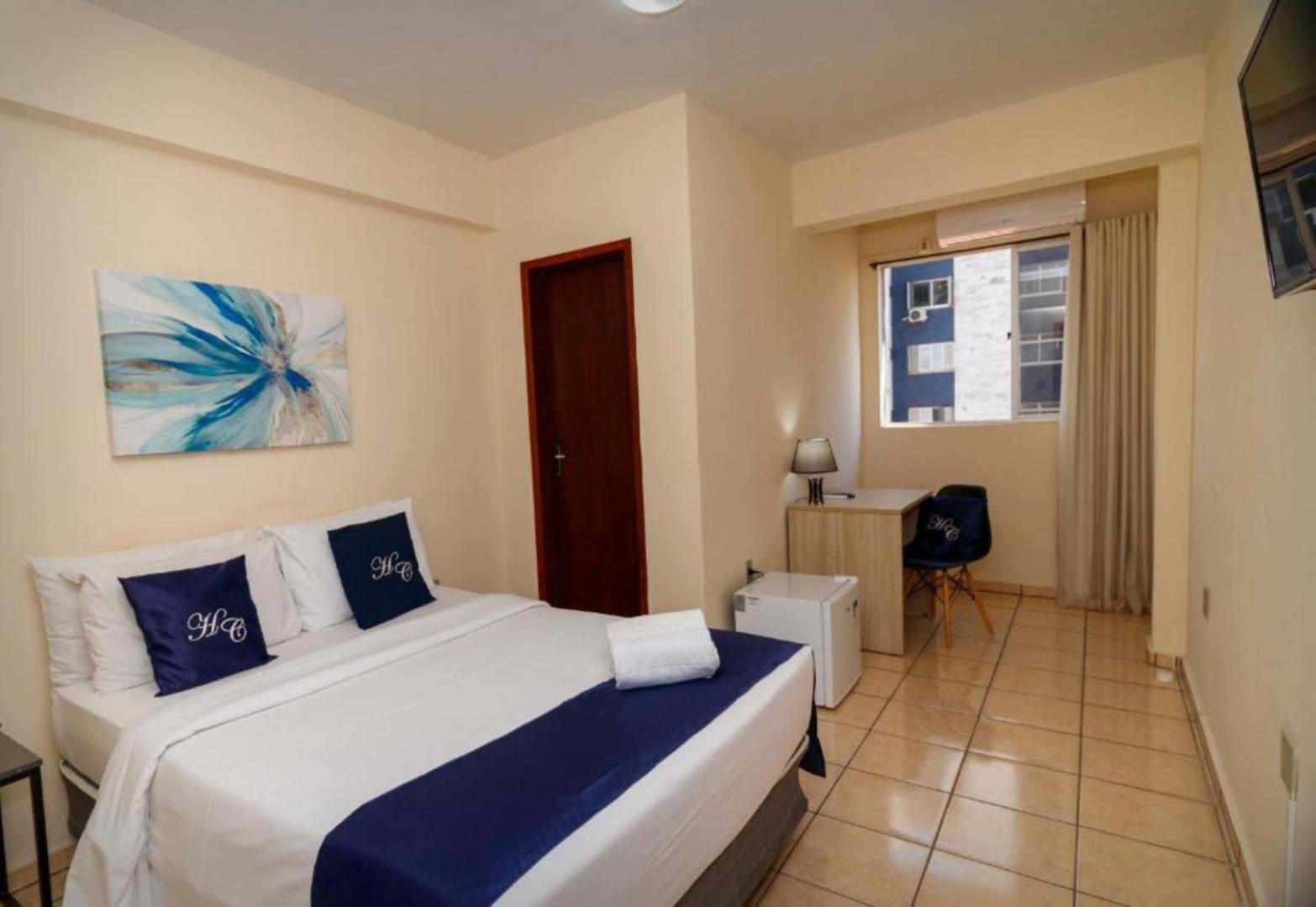 Cruz Hotel Divinópolis エクステリア 写真