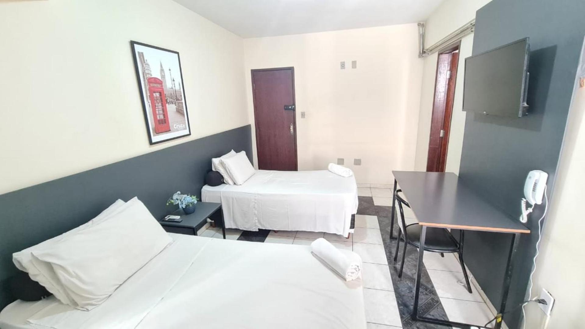 Cruz Hotel Divinópolis エクステリア 写真